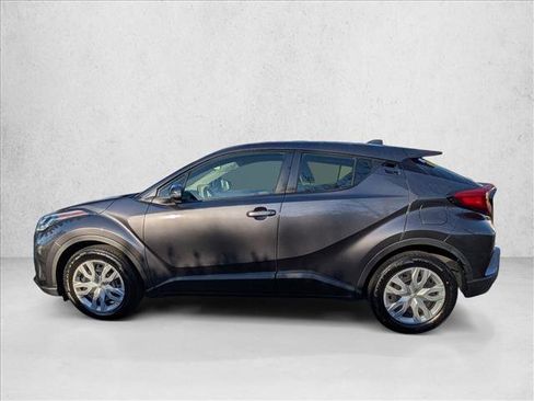 Used 2021 Toyota C-HR LE image 9