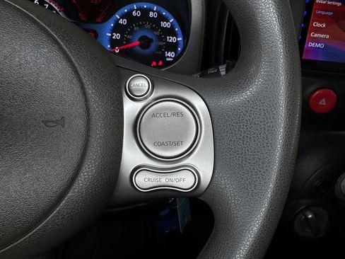 Used 2009 Nissan Cube 1.8 S w/ Interior Designer Pkg FWD image 16