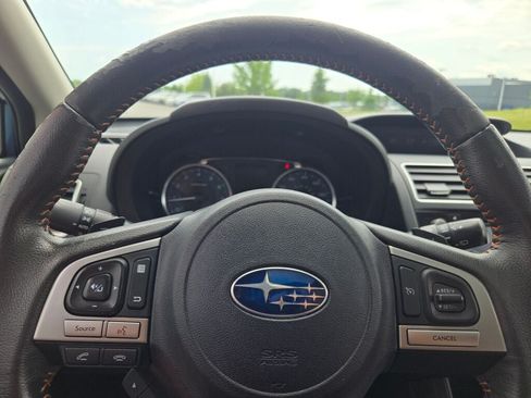 Used 2017 Subaru Crosstrek 2.0i Limited AWD/4WD image 32