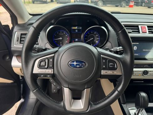 Used 2017 Subaru Outback 3.6R Limited AWD/4WD image 35