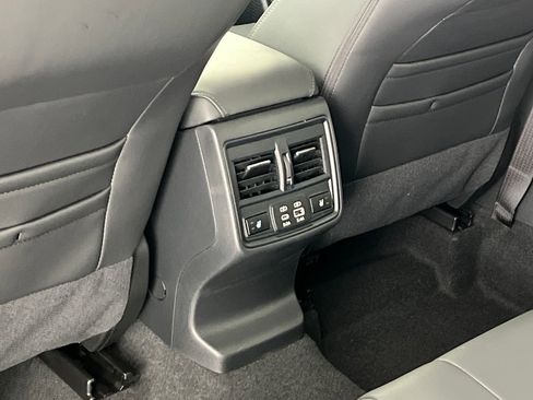 New 2026 Subaru Outback Limited AWD/4WD image 37