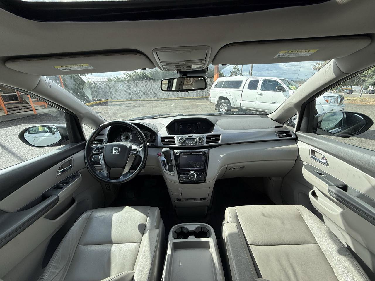 Used 2015 Honda Odyssey EX-L image 18