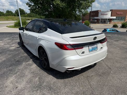Used 2025 Toyota Camry XSE AWD/4WD image 4