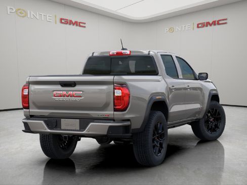 New 2026 GMC Canyon AT4 w/ Technology Plus Package AWD/4WD image 4