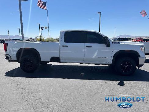 Used 2022 GMC Sierra 2500 Pro w/ Convenience Package AWD/4WD image 4