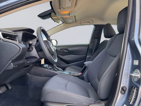 Used 2022 Toyota Corolla LE FWD image 8