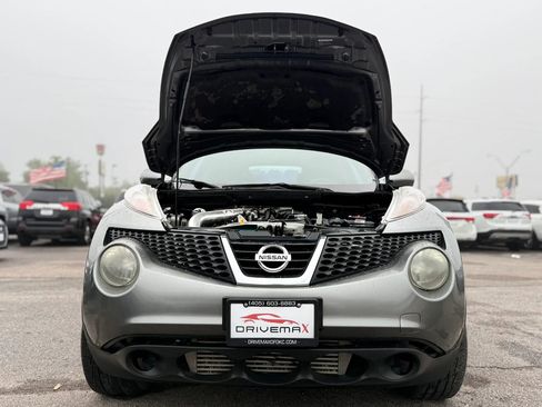 Used 2013 Nissan Juke S FWD image 17