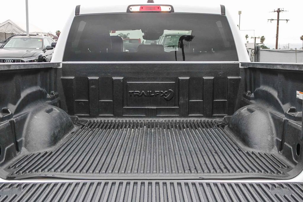 Used 2024 RAM 1500 Laramie AWD/4WD image 26