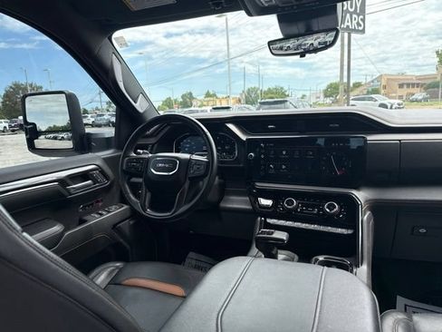 Used 2024 GMC Sierra 1500 AT4 w/ Technology Package AWD/4WD image 21