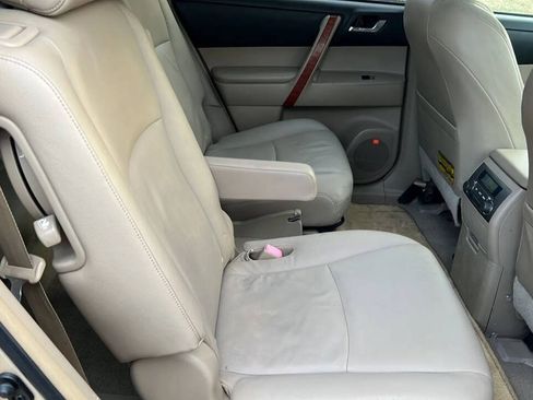 Used 2008 Toyota Highlander Limited FWD image 27