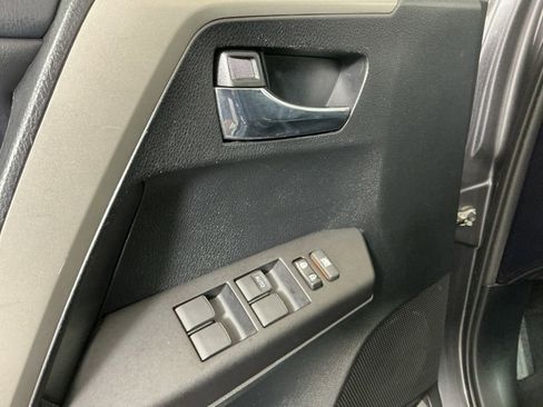 Used 2016 Toyota RAV4 XLE FWD image 22