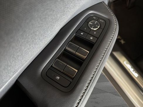 Certified 2026 Lexus TX 350 AWD w/ Technology Package image 9