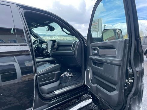 Used 2022 RAM 2500 Laramie w/ Night Edition AWD/4WD image 22