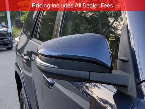 Used 2020 Toyota 4Runner SR5 Premium w/ Moonroof Package AWD/4WD image 13