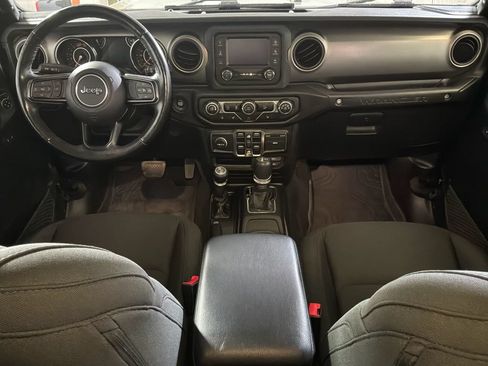Used 2020 Jeep Wrangler Unlimited Sport S AWD/4WD image 22