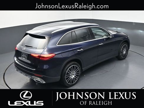 Used 2024 Mercedes-Benz GLC 300 4MATIC image 27