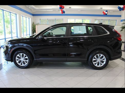 Certified 2024 Honda CR-V LX image 8