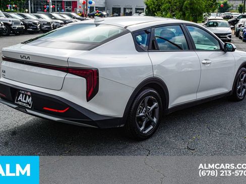 Used 2025 Kia K4 FWD image 6