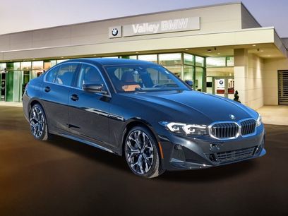 New 2025 BMW 330i Sedan w/ Convenience Package