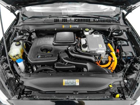 Used 2020 Ford Fusion SE image 49