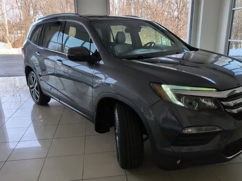 Used 2018 Honda Pilot Elite image 7
