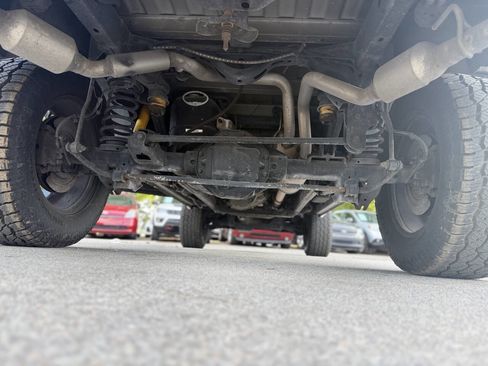 Used 2014 RAM 1500 Laramie AWD/4WD image 19