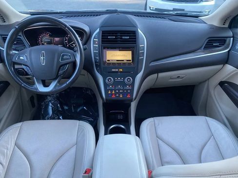 Used 2017 Lincoln MKC Reserve w/ Lincoln MKC Climate Package image 16