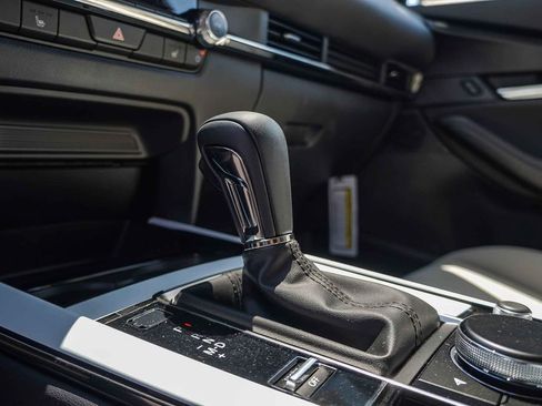 New 2025 MAZDA CX-30 AWD 2.5 S w/ Preferred Package image 27