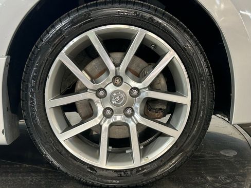 Used 2008 Nissan Sentra SE-R w/ Sunroof Pkg FWD image 21