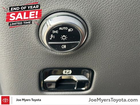 Used 2024 Mercedes-Benz GLC 300 image 18