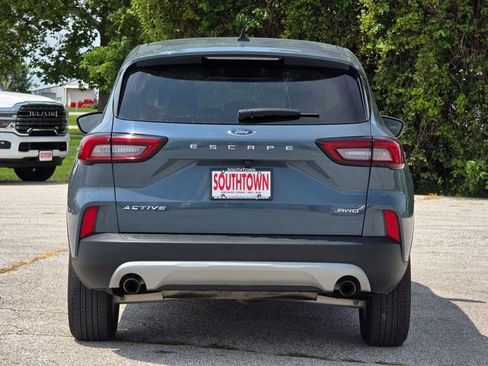 Used 2023 Ford Escape Active AWD/4WD image 7