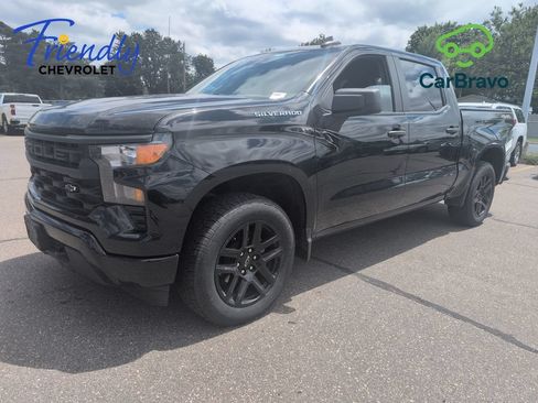 Used 2023 Chevrolet Silverado 1500 Custom AWD/4WD image 1