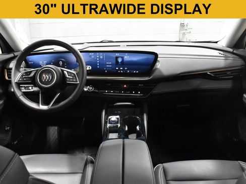 Used 2024 Buick Envision Avenir AWD/4WD image 2