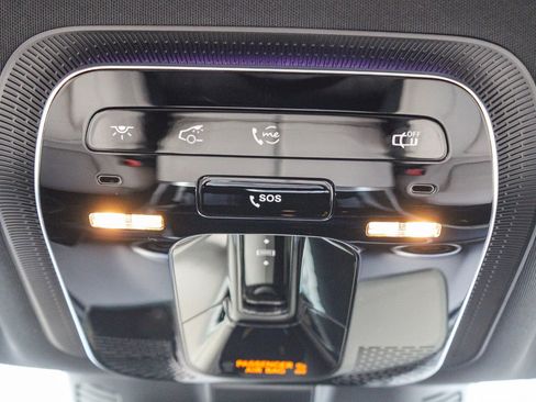 Certified 2025 Mercedes-Benz C 300 4MATIC Sedan image 14