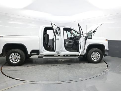 Used 2023 Chevrolet Silverado 2500 LTZ w/ Safety Package AWD/4WD image 36