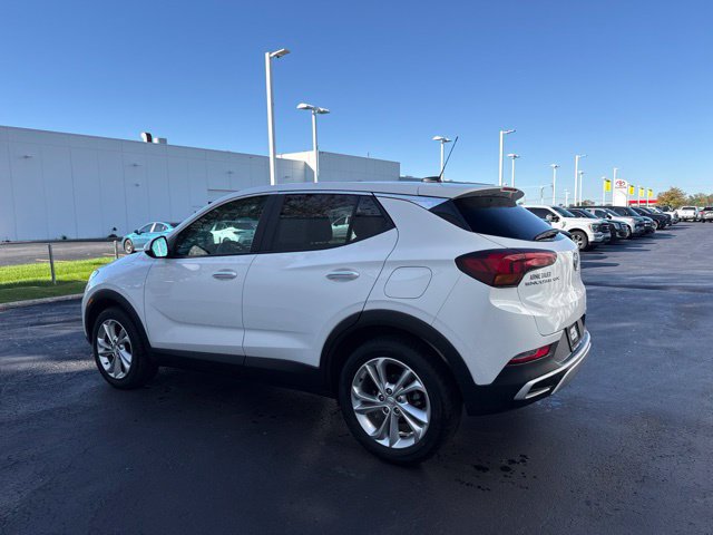 Used 2023 Buick Encore GX Preferred w/ Cold Weather Comfort Package FWD image 4