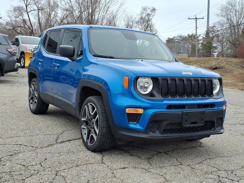 Used 2020 Jeep Renegade Sport image 3