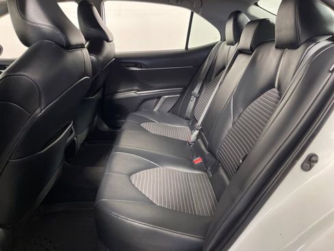 Certified 2022 Toyota Camry SE image 13
