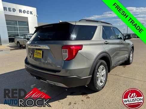 Used 2020 Ford Explorer XLT w/ Equipment Group 202A AWD/4WD image 7