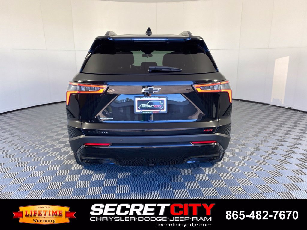 Used 2025 Chevrolet Equinox RS w/ Convenience Package III FWD image 6