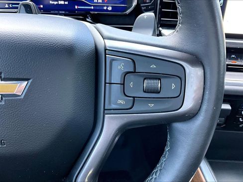 Used 2024 Chevrolet Silverado 1500 High Country w/ Technology Package AWD/4WD image 23