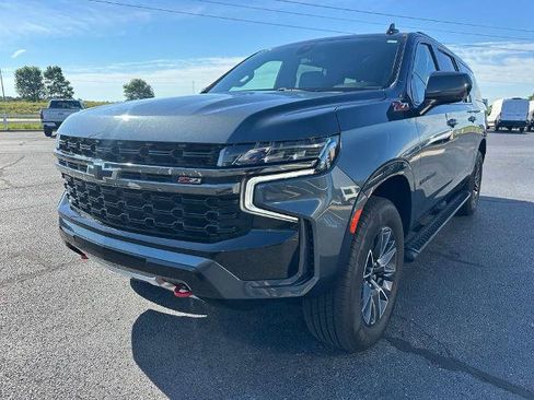 Used 2021 Chevrolet Suburban Z71 AWD/4WD image 4