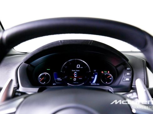 Used 2017 Acura NSX AWD/4WD image 13