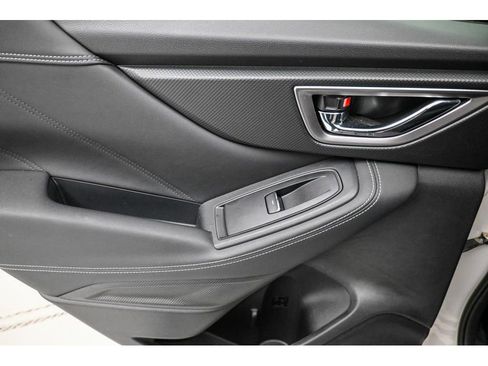 Used 2022 Subaru Forester Touring image 21