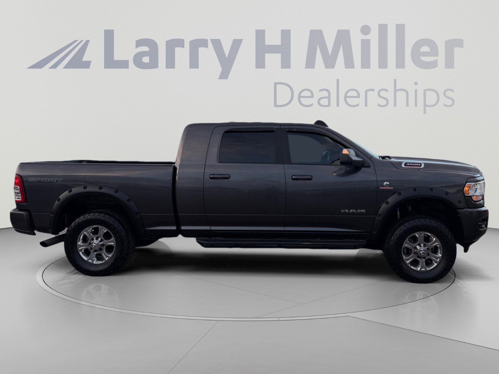 Used 2022 RAM 3500 Big Horn w/ Level A Equipment Group AWD/4WD image 6
