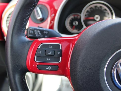 Used 2013 Volkswagen Beetle 2.5 FWD image 16
