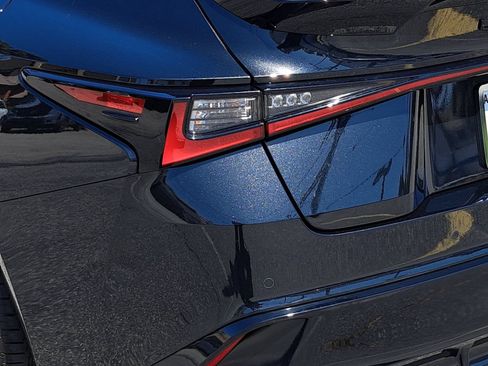 Used 2026 Lexus IS 350 F Sport RWD image 36