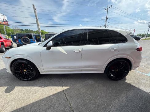Used 2013 Porsche Cayenne GTS AWD/4WD image 6