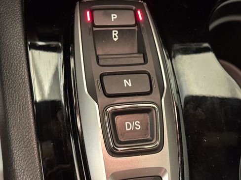 Used 2023 Honda Passport Elite image 32