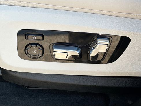 New 2026 BMW X7 xDrive40i image 27